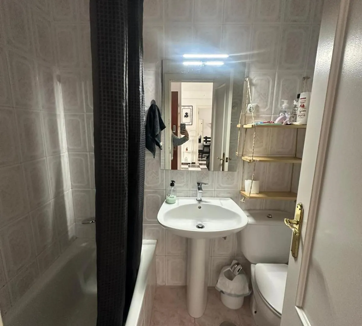 Homestay Habitacion 3 - 3 Planta Sin Ascensor En Piso Compartido No Es Piso Entero! Fuengirola Spain